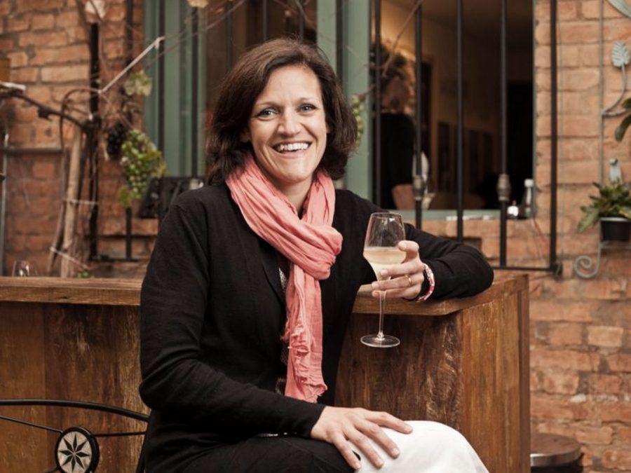 Ludivine Griveau, a primeira mulher a comandar a produção dos vinhos do Domaine Hospices de Beaune